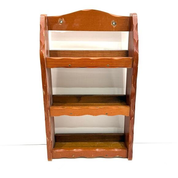 Vintage wooden trinket shelf hanging display - Picture 1 of 8